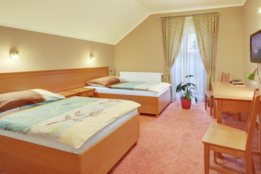 Penzion Harmonie Žlutice Kamer foto