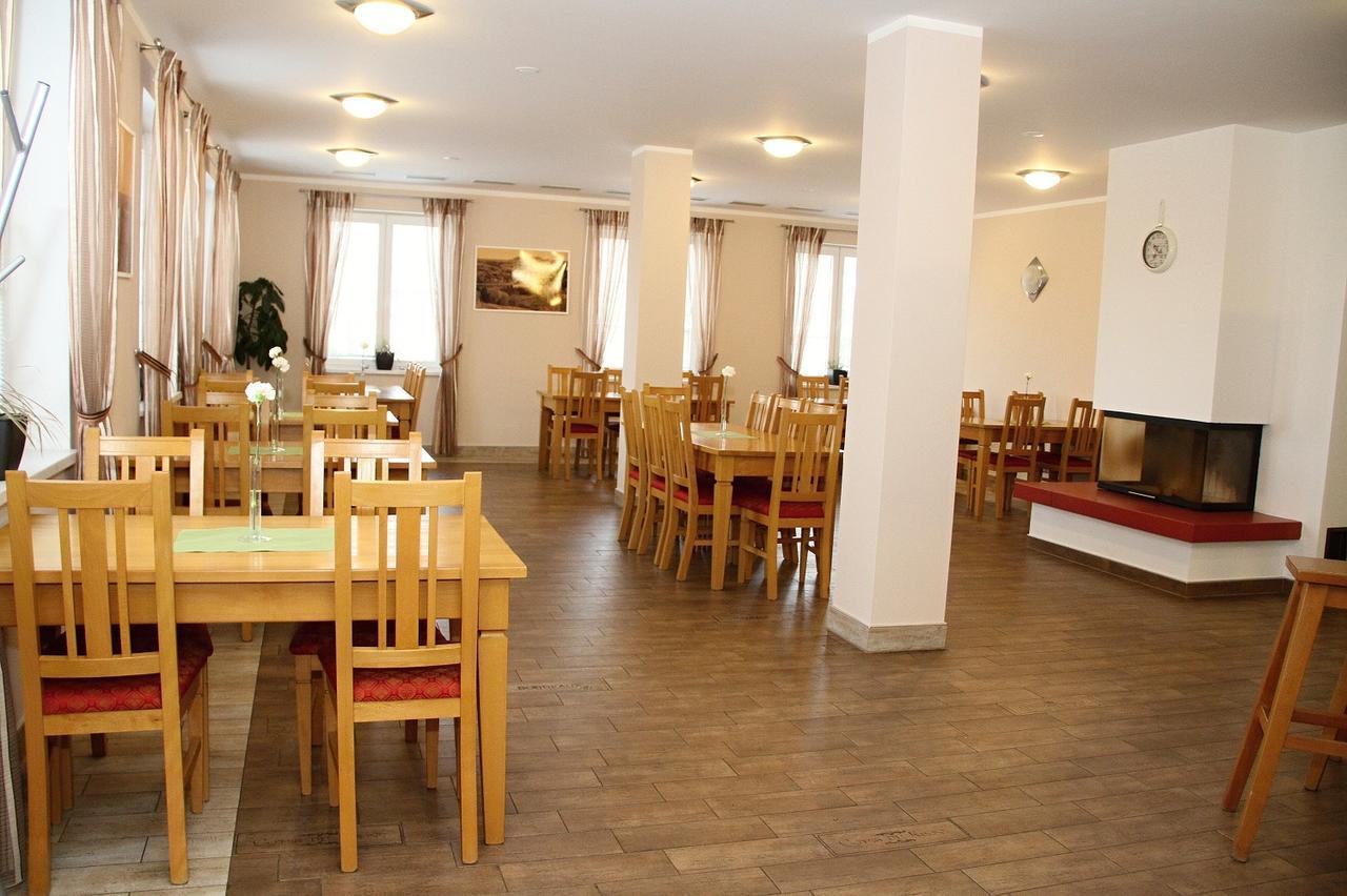 Penzion Harmonie Žlutice Buitenkant foto